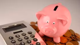 Sai lầm phổ biến trong chi tiêu khiến người trẻ không thể tiết kiệm tiền bạc