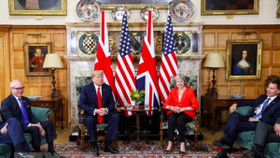 Ông Trump 'xúi' Thủ tướng Anh kiện EU về vấn đề Brexit