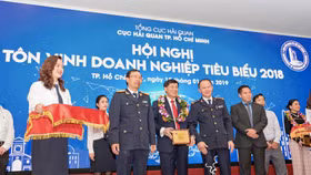 Tập đoàn Liên Thái Bình Dương đoạt giải thưởng "Doanh nghiệp tiêu biểu năm 2018"