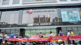 Mua căn hộ cao cấp Capital Garden, 6 tháng không 1 đêm ngủ ngon