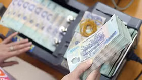 Cẩn trọng với “cơn sốt” lãi suất chứng chỉ tiền gửi 9%/năm