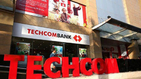 Warburg “bước một chân” vào HĐQT Techcombank