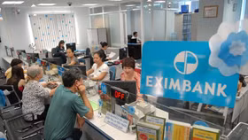 Nội bộ “rối như canh hẹ”: ĐHĐCĐ của Eximbank sẽ ra sao?