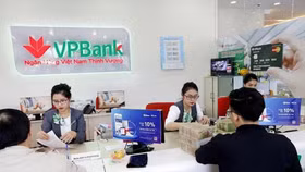 Ngân hàng lại nóng chuyện nhân sự