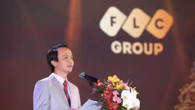 ROS đi ngược thị trường, tài sản ông Trịnh Văn Quyết “bốc hơi” gần 3.500 tỷ đồng