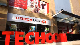HoSE nhận hồ sơ niêm yết của Techcombank