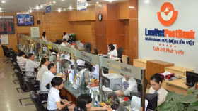 Con trai ông Nguyễn Đức Hưởng nâng sở hữu của gia đình lên 5,8%tại LienVietPostBank