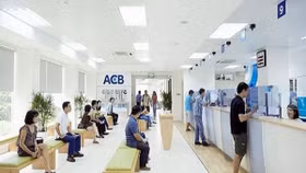 ACB điều chỉnh room ngoại xuống dưới 30%