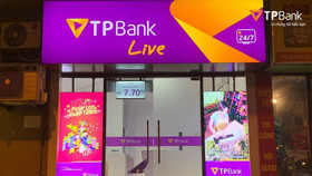 TPBank tăng cường việc khử trùng LiveBank đảm bảo an toàn trong mùa dịch Covid-19