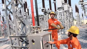 Tiêu thụ điện toàn quốc tiếp tục tăng vọt, công ty điện lực kêu gọi sử dụng tiết kiệm điện