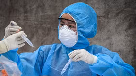 Chiều 12/5: Thêm 30 ca mắc COVID-19