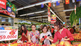 Đại sứ New Zealand quảng bá Lễ hội trái cây tại VinMart