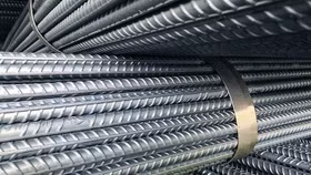 Giá thép ngày 5/7: Thép xây dựng nội địa giảm, mức tiêu thụ vẫn kém