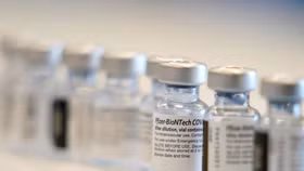 Hoa Kỳ sẽ chia sẻ công nghệ sản xuất vaccine Covid-19