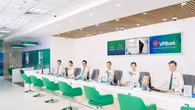 Ngân hàng đồng loạt công bố lịch nghỉ Tết Dương lịch, khách hàng lưu ý những giao dịch tạm gián đoạn