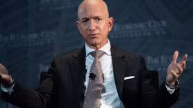 Tỷ phú Jeff Bezos xác nhận quyên góp phần lớn tài sản cho hoạt động từ thiện