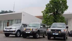 Bộ Công Thương đấu giá lô xe công, có nhiều mẫu hạng sang như Land Cruiser, Mercedes