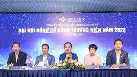 Cen Land: Chưa bao giờ thấy khó khăn mà chùn bước