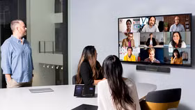 Microsoft & LinkedIn chia sẻ dữ liệu và sản phẩm mới cho mô hình làm việc kết hợp