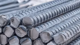 Giá thép ngày 17/6: Thép trong nước đi ngang chờ thời