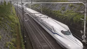Nhật Bản ra mắt tàu siêu tốc có thể vận hành trong trường hợp động đất