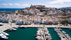 Ibiza - “thiên đường ăn chơi” của giới thượng lưu