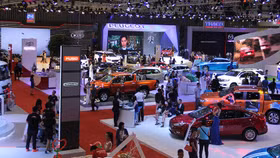Triển lãm ô tô Việt Nam có thể tiếp tục bị hoãn