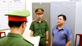 Buôn lậu hạt điều thô, Giám đốc Công ty Phượng Phi bị bắt