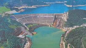 Cho phép thi công trở lại Dự án Nhà máy thủy điện Hòa Bình mở rộng