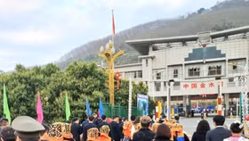 Cửa khẩu Ma Lù Thàng hoạt động trở lại sau 3 năm tạm dừng