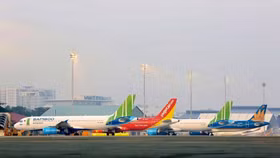 Năm 2020, doanh thu của các hãng hàng không giảm khoảng 25.000 tỷ do dịch Covid-19