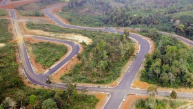 Kon Tum: Xác minh vụ thuê hơn 150.000 m2 đất trồng rau nhưng chủ đầu tư phân lô, bán nền