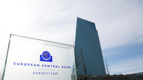 Chính sách thắt chặt tiền tệ của ECB có thể đẩy nợ xấu tiếp tục lên cao