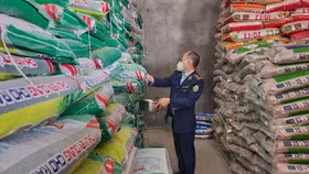 Phát hiện nhiều sản phẩm phân bón của Công ty Tuấn Tú, Max One, Hữu Nghị là hàng giả, hàng kém chất lượng