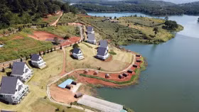 Lâm Đồng: Thu hồi 3 dự án chậm tiến độ tại Khu du lịch quốc gia hồ Tuyền Lâm