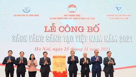 Tập đoàn Tảo Xoắn Đại Việt được vinh danh trong Sách vàng Sáng tạo Việt Nam 2021