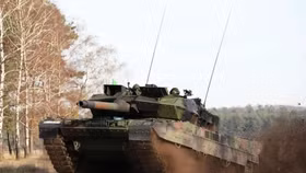 Quân đội Đức đưa vào biên chế xe tăng mới Leopard 2A7V