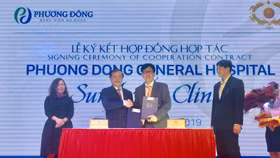 Bệnh viện Đa khoa Phương Đông tăng cường hợp tác với Hàn Quốc trong phẫu thuật thẩm mỹ
