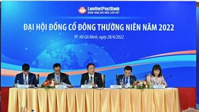 ĐHCĐ LienVietPostBank: Duyệt tăng vốn lên 21.249 tỷ đồng, chia cổ tức 15%