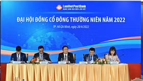 ĐHCĐ LienVietPostBank: Duyệt tăng vốn lên 21.249 tỷ đồng, chia cổ tức 15%