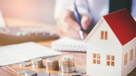 Lo sợ chịu nhiều rủi ro, tín dụng bất động sản lại bị siết chặt