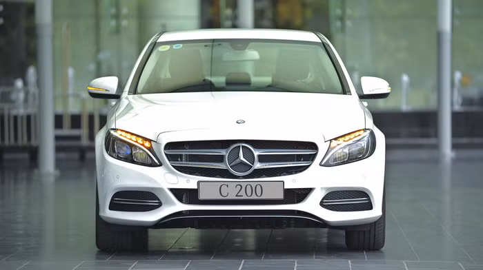 Chọn Audi A4 2016 hay Mercedes-Benz C200 2015? ảnh 9