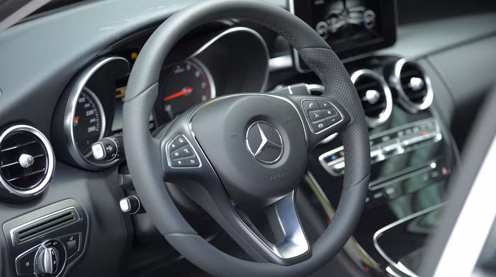 Chọn Audi A4 2016 hay Mercedes-Benz C200 2015? ảnh 19