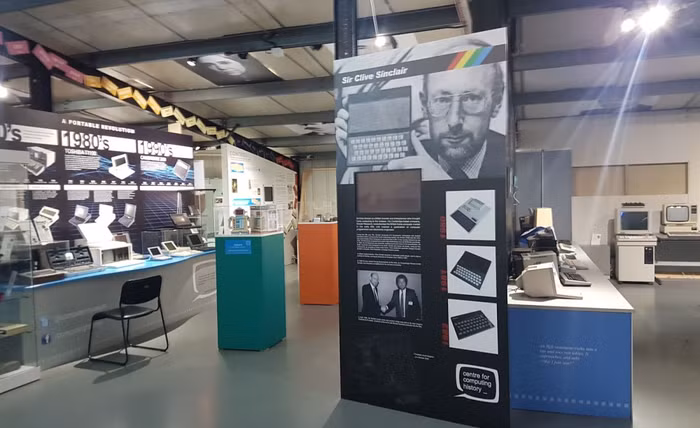 Du lịch an toàn: Ngồi nhà vẫn thăm thú các bảo tàng hot nhất thế giới - 2