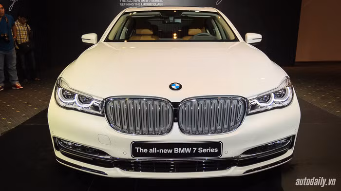 BMW_7-Series (1).jpg