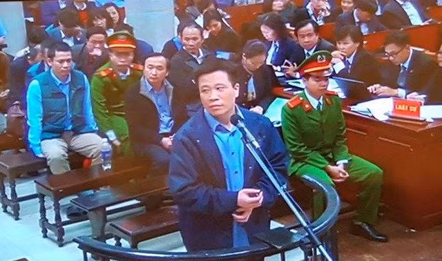 Những "bố già" tài chính vướng vòng lao lý ảnh 3