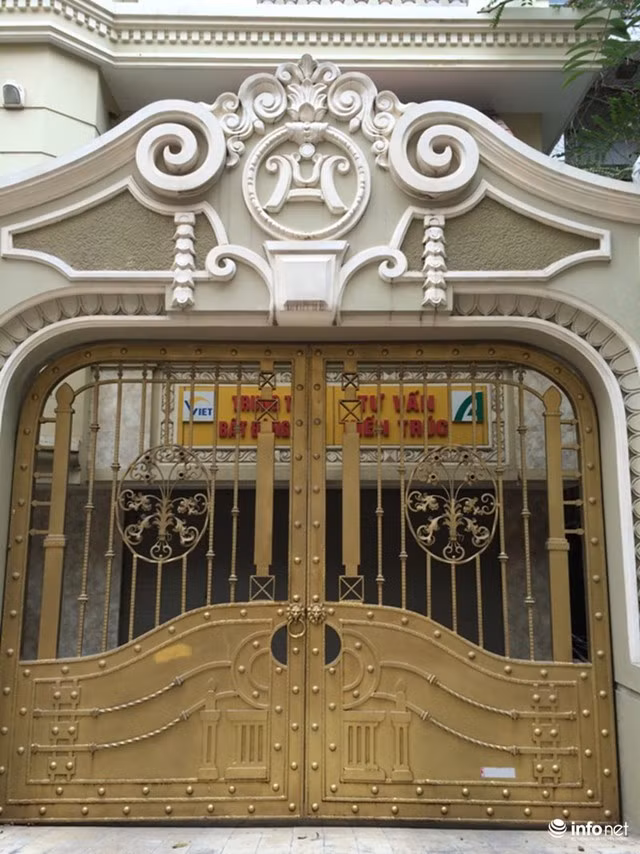 Những biệt thự hàng chục tỷ đồng lộng lẫy ở ven đô Hà Nội ảnh 3