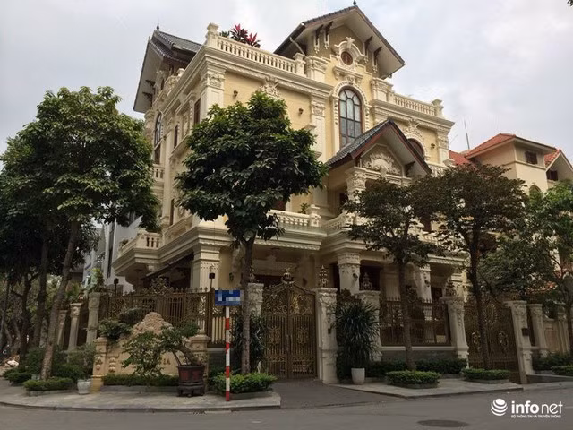 Những biệt thự hàng chục tỷ đồng lộng lẫy ở ven đô Hà Nội ảnh 5