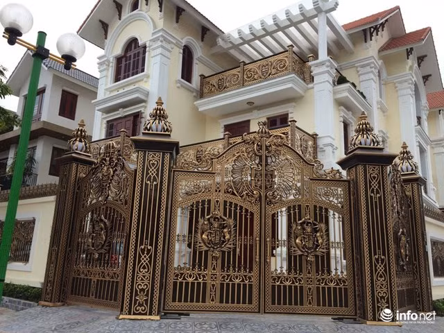 Những biệt thự hàng chục tỷ đồng lộng lẫy ở ven đô Hà Nội ảnh 8