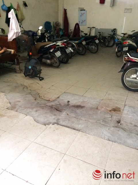 "Ghê răng" nhìn những tòa nhà tái định cư Hà Nội dọa sập ảnh 4